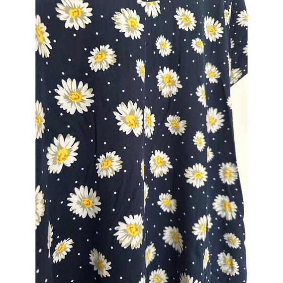 Zennilo Daisy Floral Navy Dress L Pockets New - Picture 4 of 5